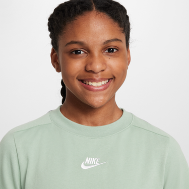 Съкратен топ Nike Nike Sportswear Short Sleeve T-Shirt Зелено | FN8589-037, 3