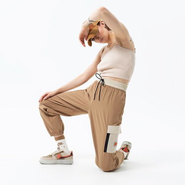 Съкратен топ Nike Sportswear Essential Crop Top Бежово | DM6737-126, 2