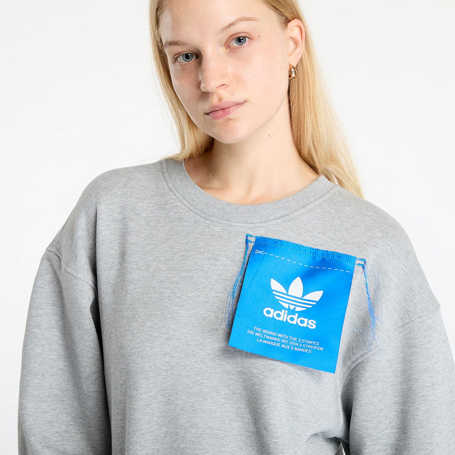Суитчър adidas Originals KSENIASCHNEIDER Label Sweashirt Сиво | IW5666, 1