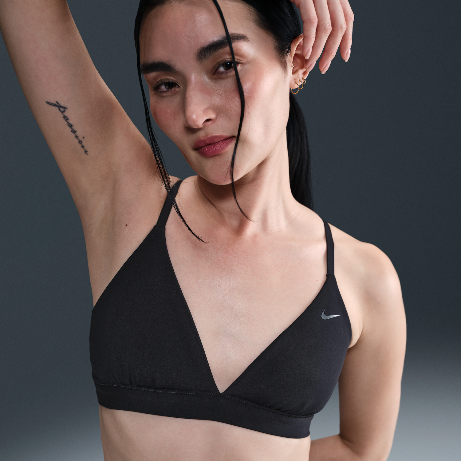 Сутиен Nike Form Light-Support Triangle Unpadded Sports Bra Черно | HQ7003-011, 0