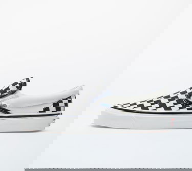 Кецове и обувки Vans Classic Slip-On 98 DX Бяло | VN0A3JEXPU11, 0