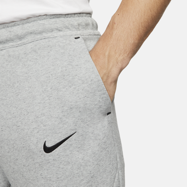 Спортни панталони Nike Chelsea FC Tech Fleece Сиво | FN7978-034, 1