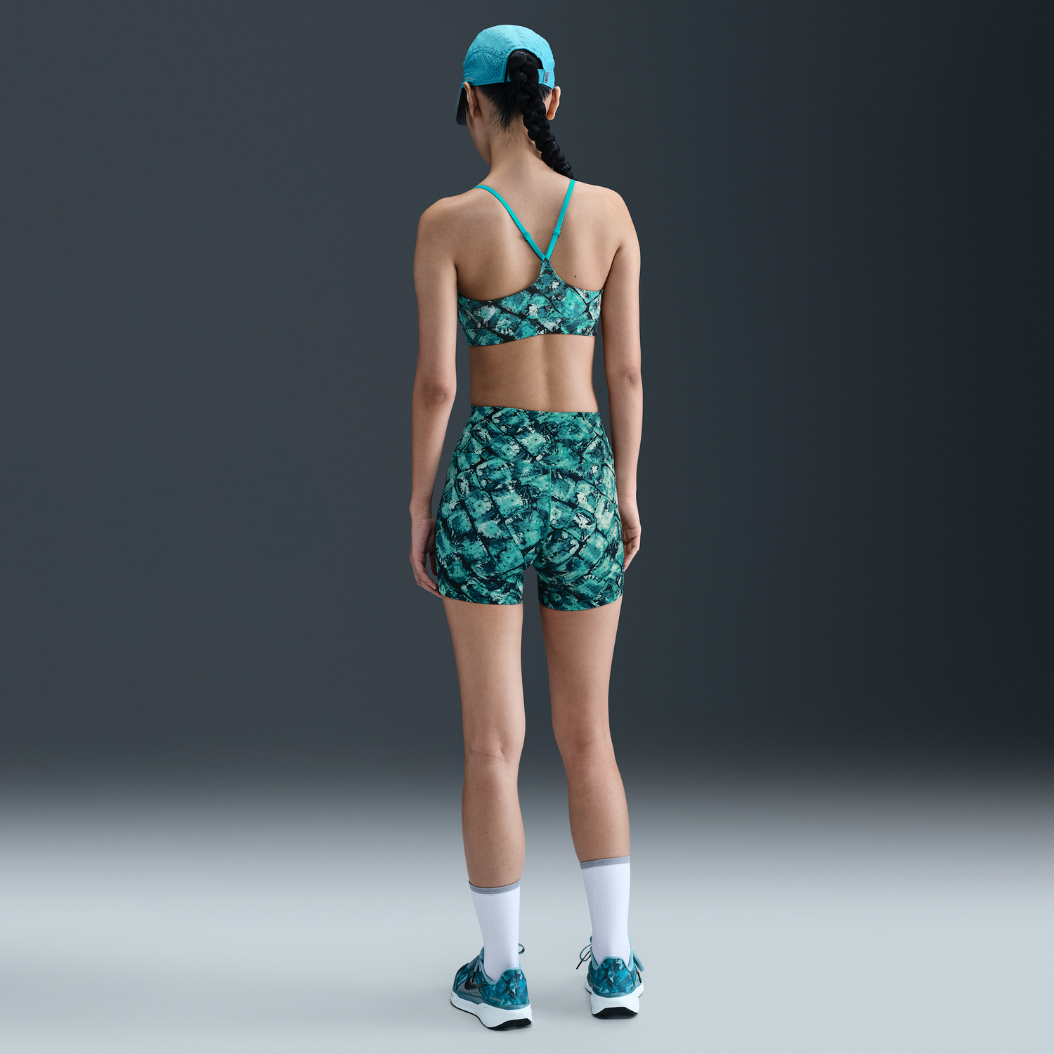 Къси панталони Nike Artist Collection High-Waisted Cycling Shorts Зелено | HM4800-345, 1