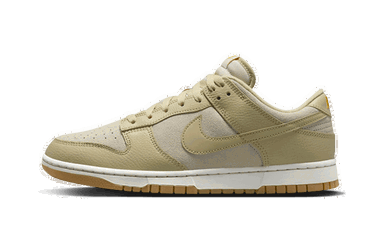 Кецове и обувки Nike Dunk Low "Khaki Suede Gum" Бежово | DZ4513-200, 1