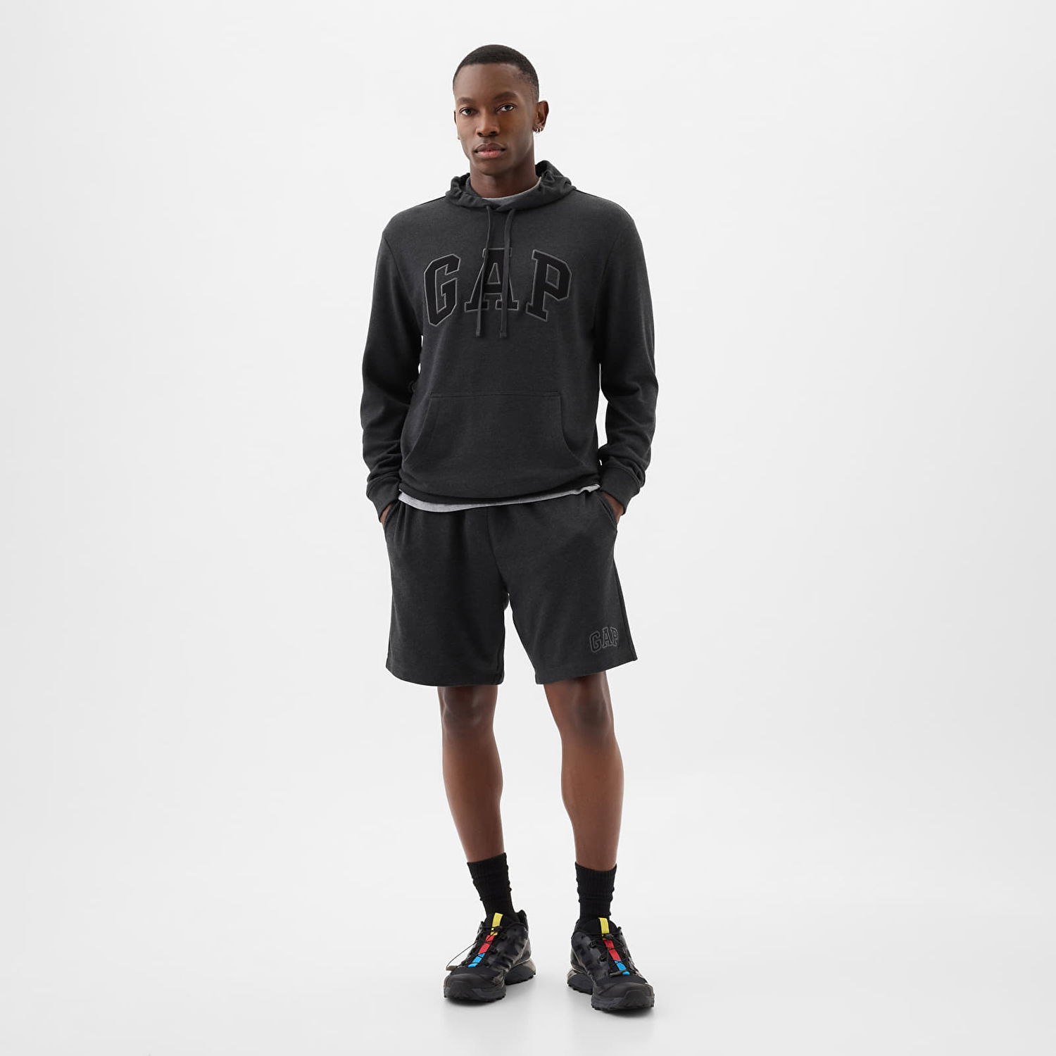 Къси панталони GAP French Terry Logo Shorts B85 Charcoal Heather Grey Сиво | 868464-03, 0