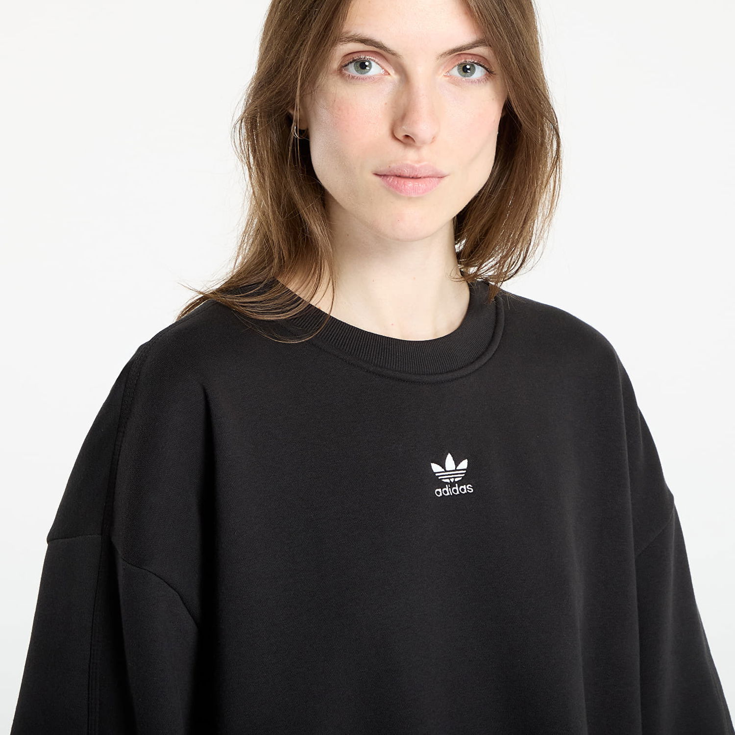 Суитчър adidas Originals Essentials Fleece Long Oversized Crew Sweatshirt Черно | IY1834, 1