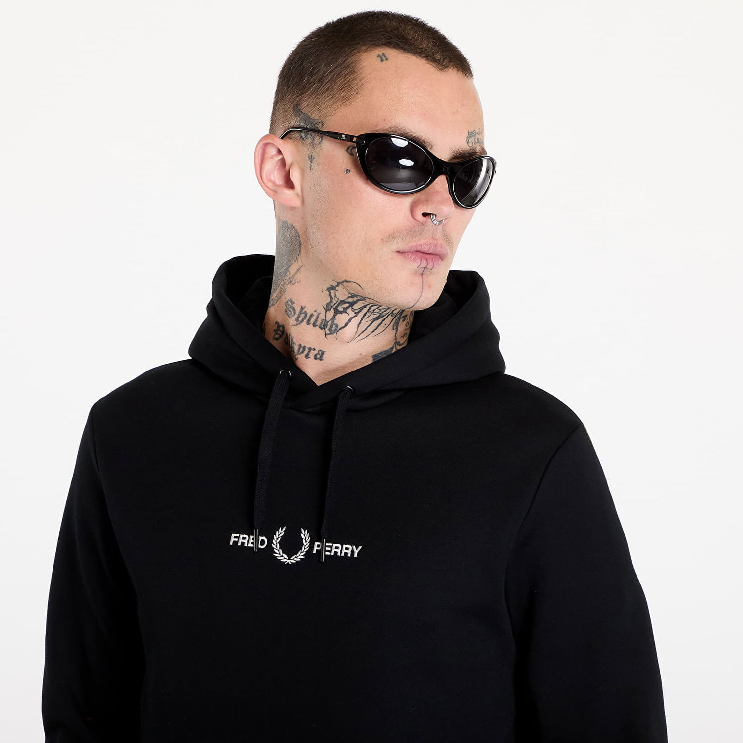 Суитчър Fred Perry Double Graphic Hooded Sweatshirt Black Черно | M7716 102, 1