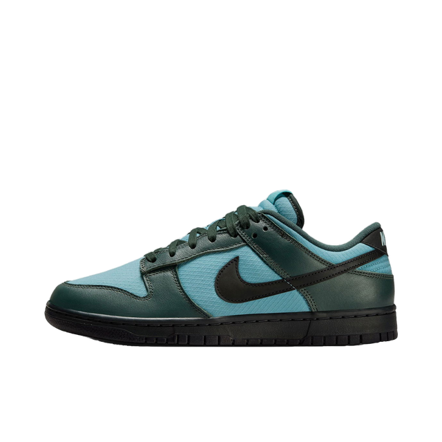 Dunk Low Retro SE Winter