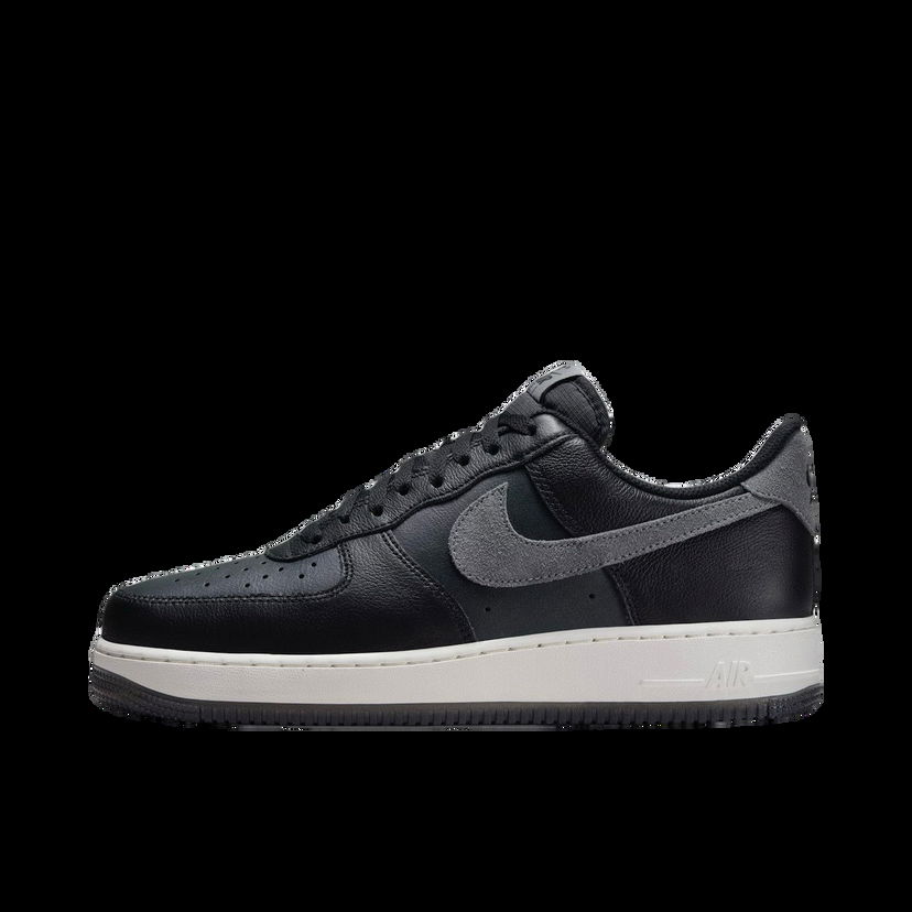 Кецове и обувки Nike AIR FORCE 1 ’07 LV8 2 Черно | FJ4170-004