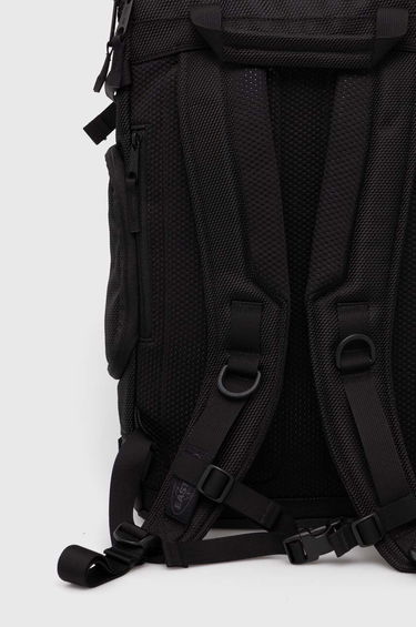 Раница EASTPAK Backpack Tecum Top CNNCT Coat Сиво | EK00093D80W1001, 2