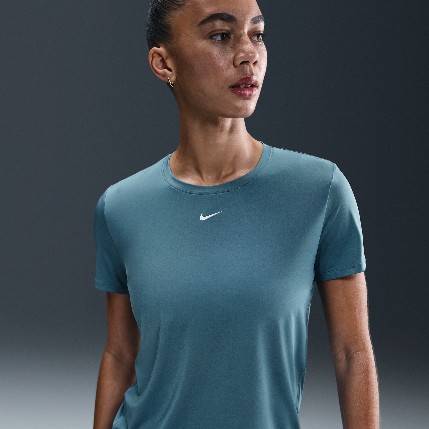 Тениска Nike Dri-Fit One Classic Short Sleeve T-Shirt Тюркоазено | IB9408-006, 1