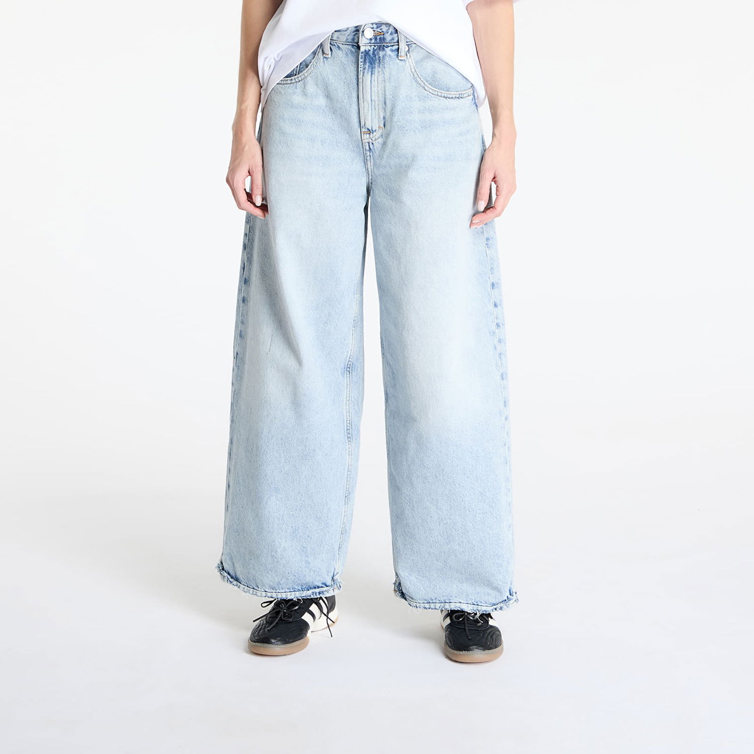Дънки Tommy Hilfiger Tommy Jeans Charlie Loose Wide Jeans W25/L30 Синьо | DW0DW20015 1AB, 0