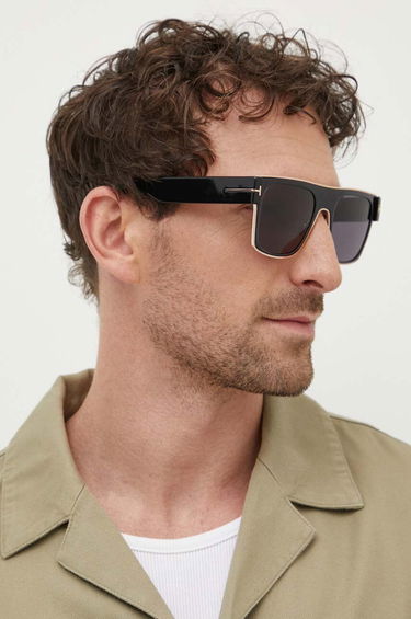 Слънчеви очила Tom Ford Tom Ford FT1073 Sunglasses Черно | FT1073.5401A, 1