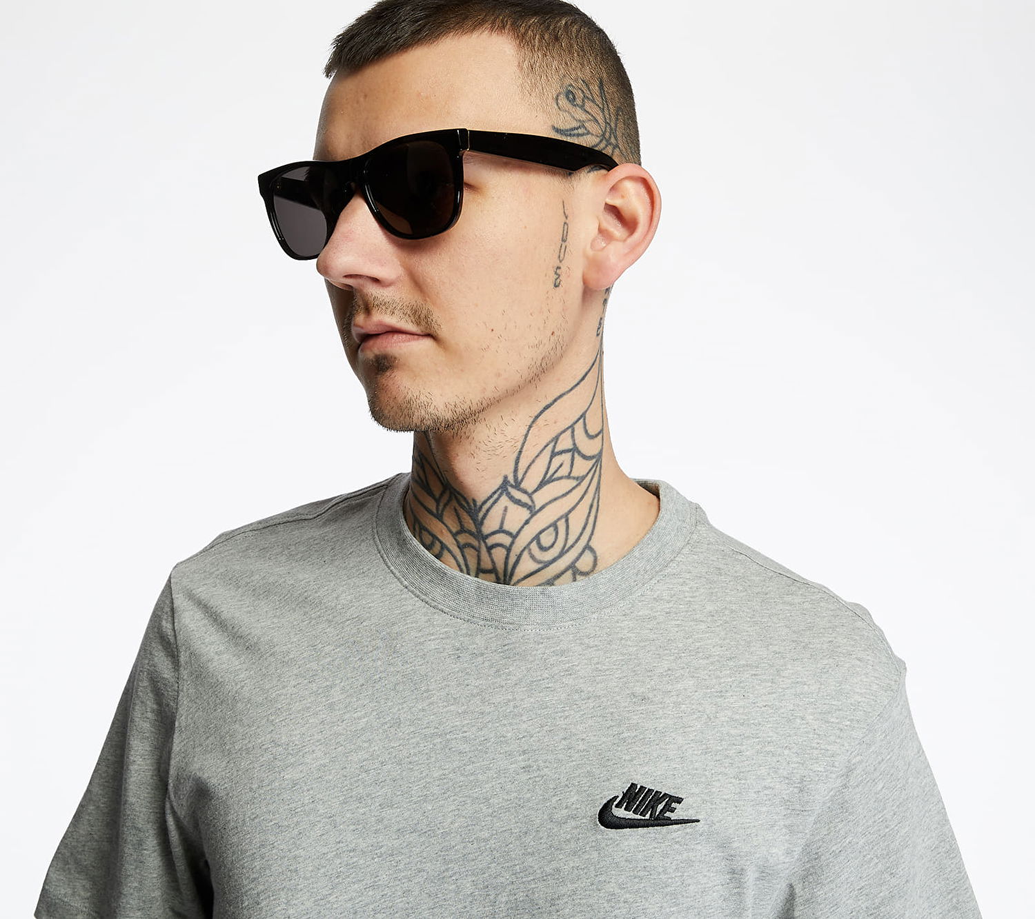 Тениска Nike Sportswear Club Tee Сиво | AR4997-064, 1