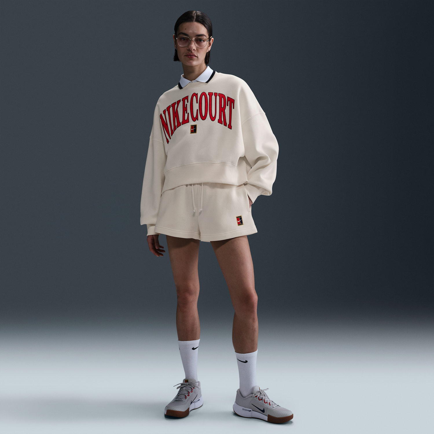 Суитчър Nike NikeCourt Phoenix Fleece High-Waisted Loose Fit Shorts Бежово | HQ0364-110, 0