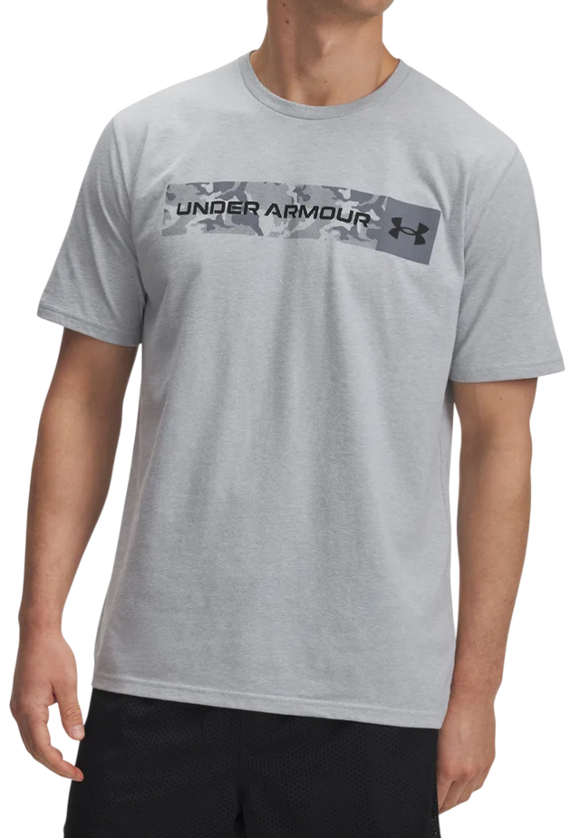 Under Armour Camo Chest Stripe Short Sleeve T-Shirt