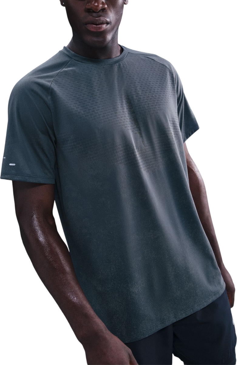 Тениска Nike T-Shirt Stride Сиво | ih7495-437, 0