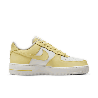 Кецове и обувки Nike Air Force 1 '07 Жълто | HF0119-700, 1