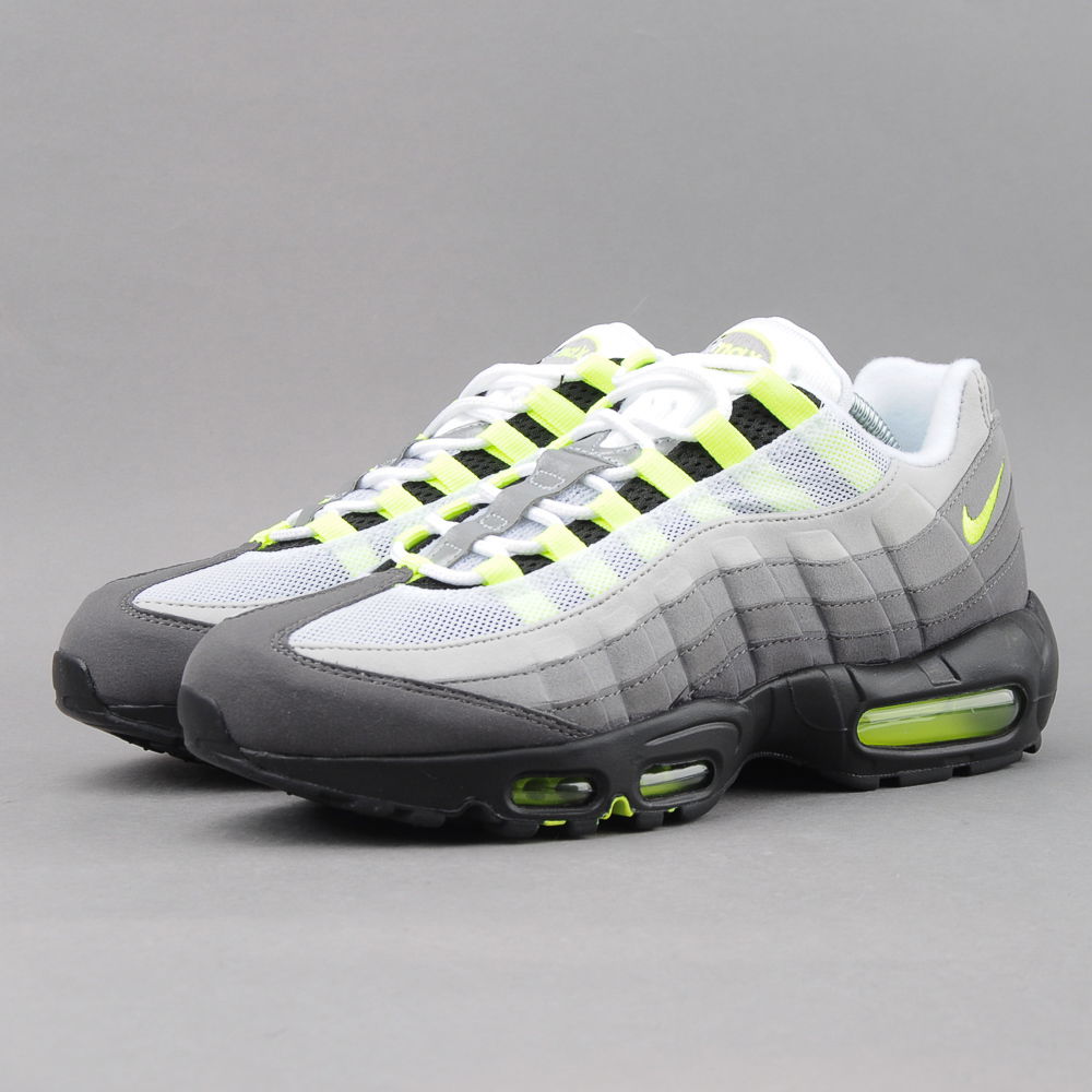 Кецове и обувки Nike Air Max 95 OG Сиво | 554970-071, 1