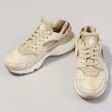 Кецове и обувки Nike WMNS Air Huarache Run Premium Бежово | 683818-201, 2