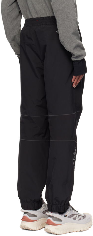 Панталони Moncler Grenoble Windproof Padded Trousers Черно | J20972A00005549SU, 2