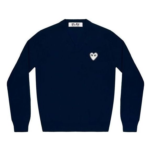 Пуловер Comme des Garçons COMME des GARCONS PLAY V-Neck Pullover with White Heart Emblem Тъмно синьо | AZ-N059-051-2