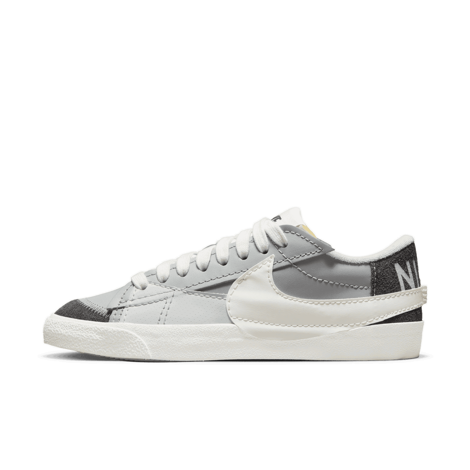 Кецове и обувки Nike Blazer Low '77 Jumbo SE Сиво | FJ5467-077, 0