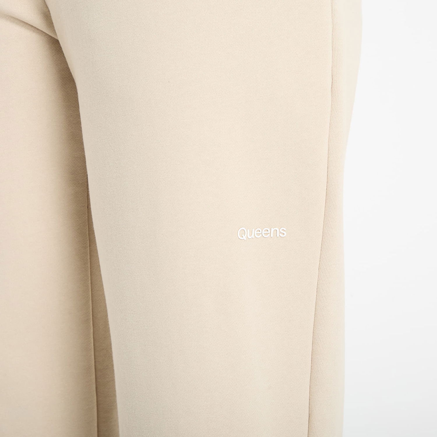 Спортни панталони Queens Queens Essential Sweatpants Бежово | QNS_113, 1