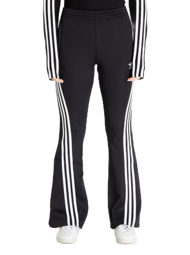 Спортни панталони adidas Originals Flared Track Pant Черно | IV9327