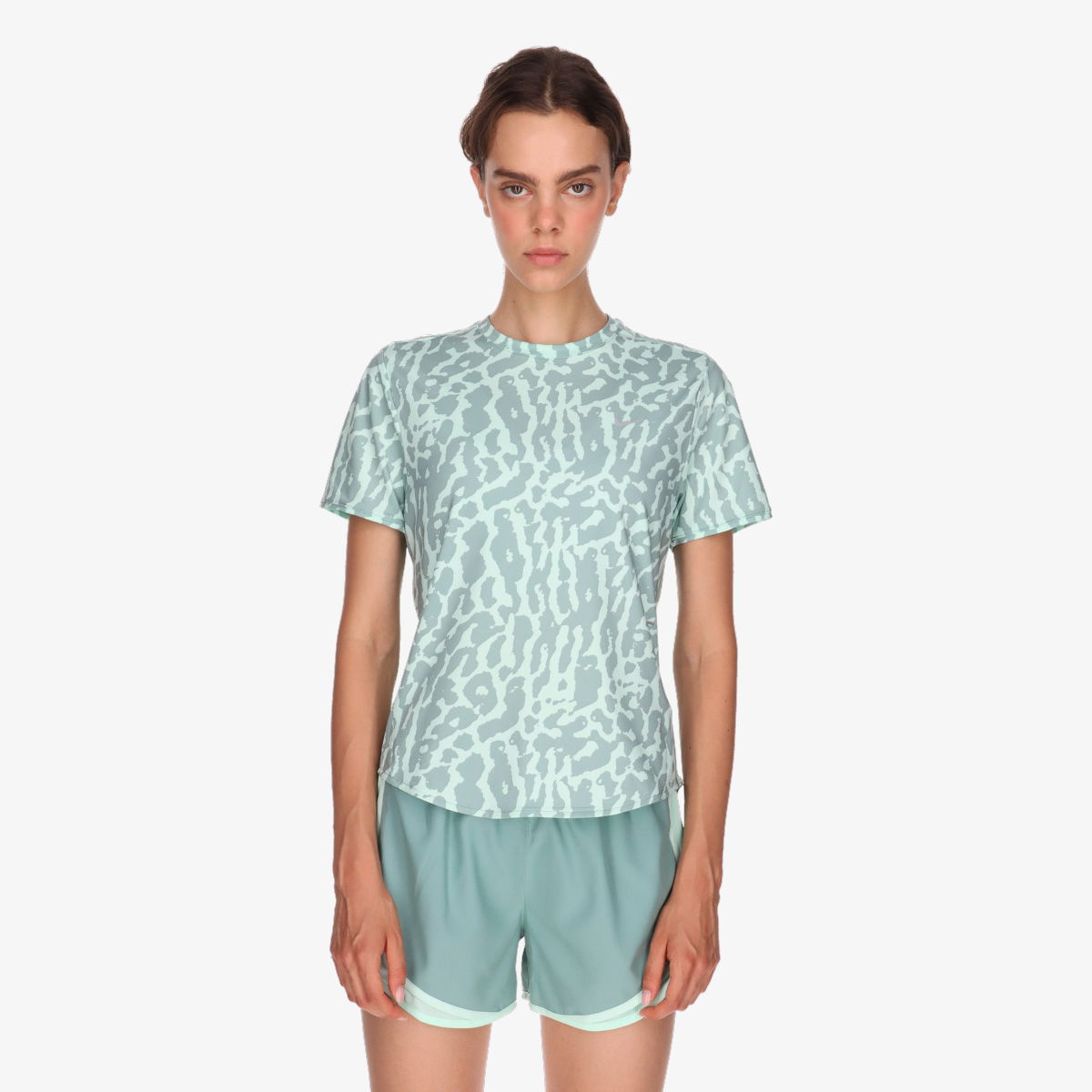 Тениска Nike Swift Novelty Dri-FIT Short Sleeve Running Top Зелено | IB5874-353, 1