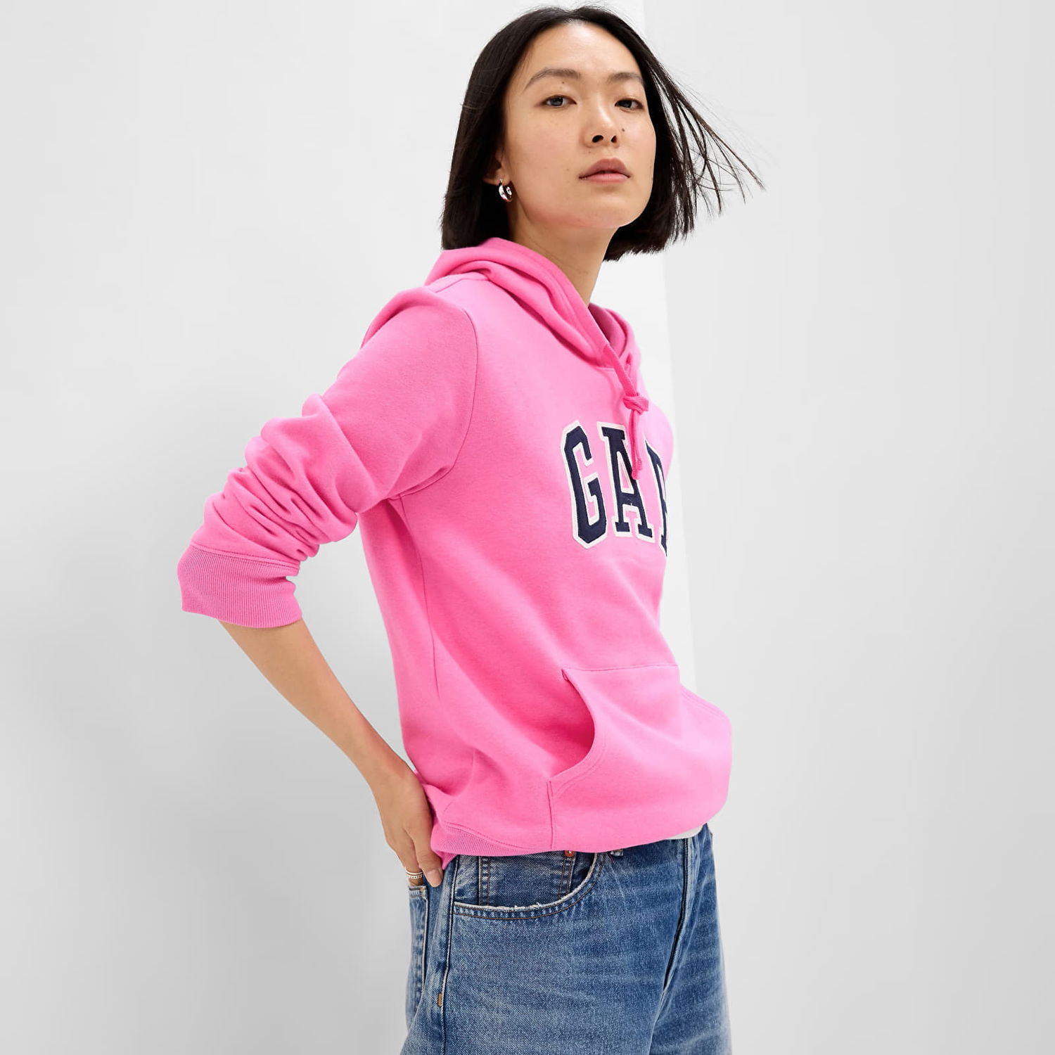 Суитчър GAP Pullover Logo Hoodie Standout Pink Розово | 463506-31, 0