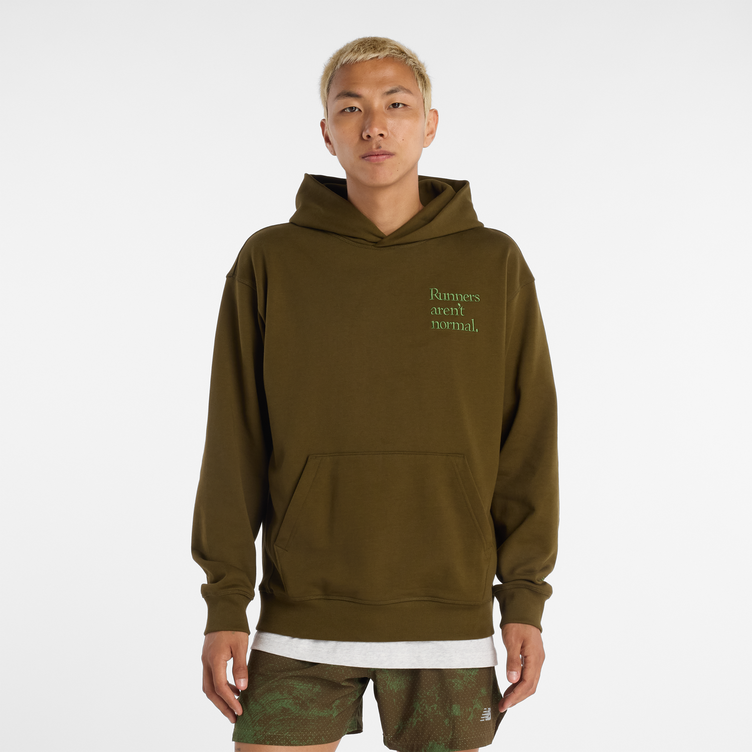 Суитчър New Balance Pullover Hoodie with 'Runners aren't normal' Slogan Зелено | NBMT53918WDL, 0