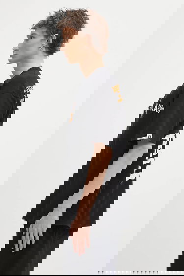 Тениска AAPE by A Bathing Ape Basic APES AND PLANET EARTH Graffiti Print T-Shirt Черно | AAPTEM1644XXO, 1