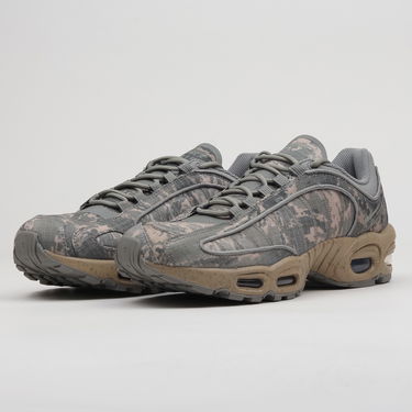 Кецове и обувки Nike Air Max Tailwind 4 SP Бежово | BV1357-001, 0