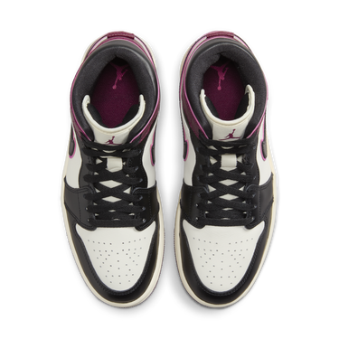 Кецове и обувки Jordan Air Jordan 1 Mid W Черно | FQ7818-101, 2