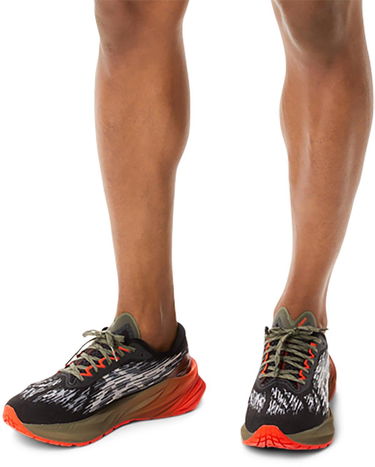 Кецове и обувки Asics Novablast 3 Черно | 1011B568 300, 1