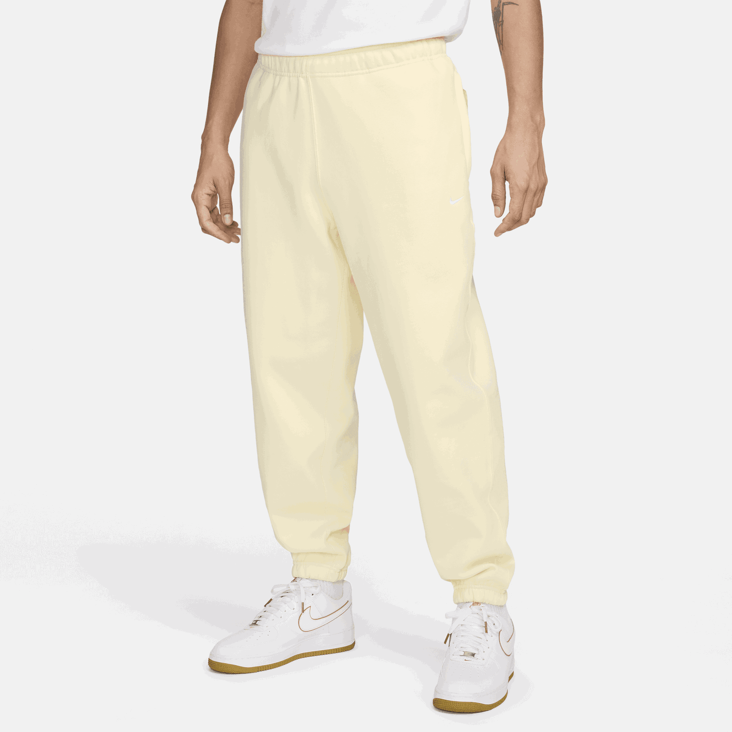 Спортни панталони Nike Solo Swoosh Бежово | DX1364-744, 1