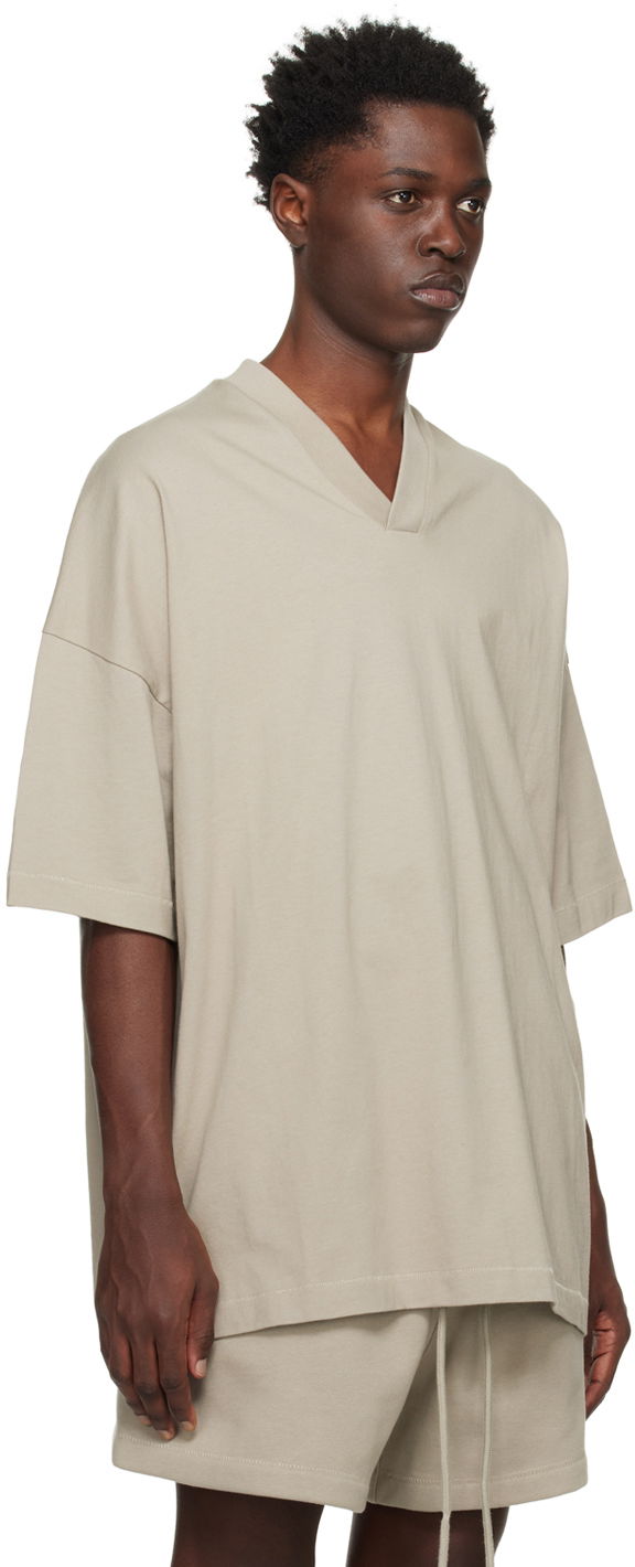 Тениска Fear of God Essentials V-Neck T-Shirt Сиво | 125SP244215F, 1