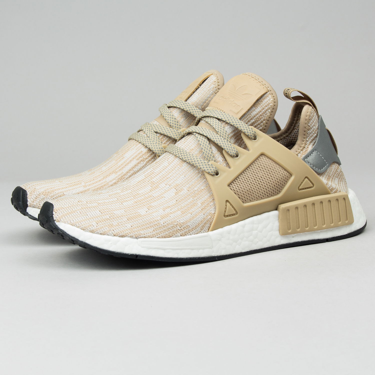 Кецове и обувки adidas Originals NMD_XR1 PK ''Linen'' Бежово | S77194, 1