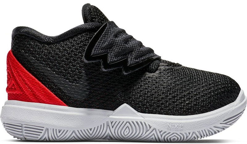 Кецове и обувки Nike Kyrie 5 Черно | AQ2459-600
