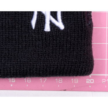 Шапка New Era MLB Mini Logo Cuff Beanie NY Yankees Черно | 60691117, 2