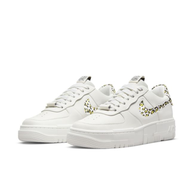 Кецове и обувки Nike Air Force 1 Pixel SE W Сиво | DH9632-101, 1