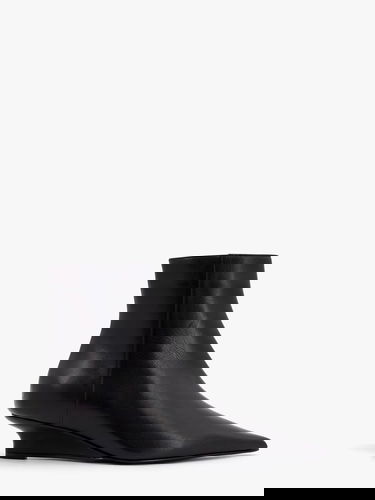 Кецове и обувки TOTEME Kitten Heel Ankle Boots by Toteme Черно | 251WAS0171LE0103001, 0