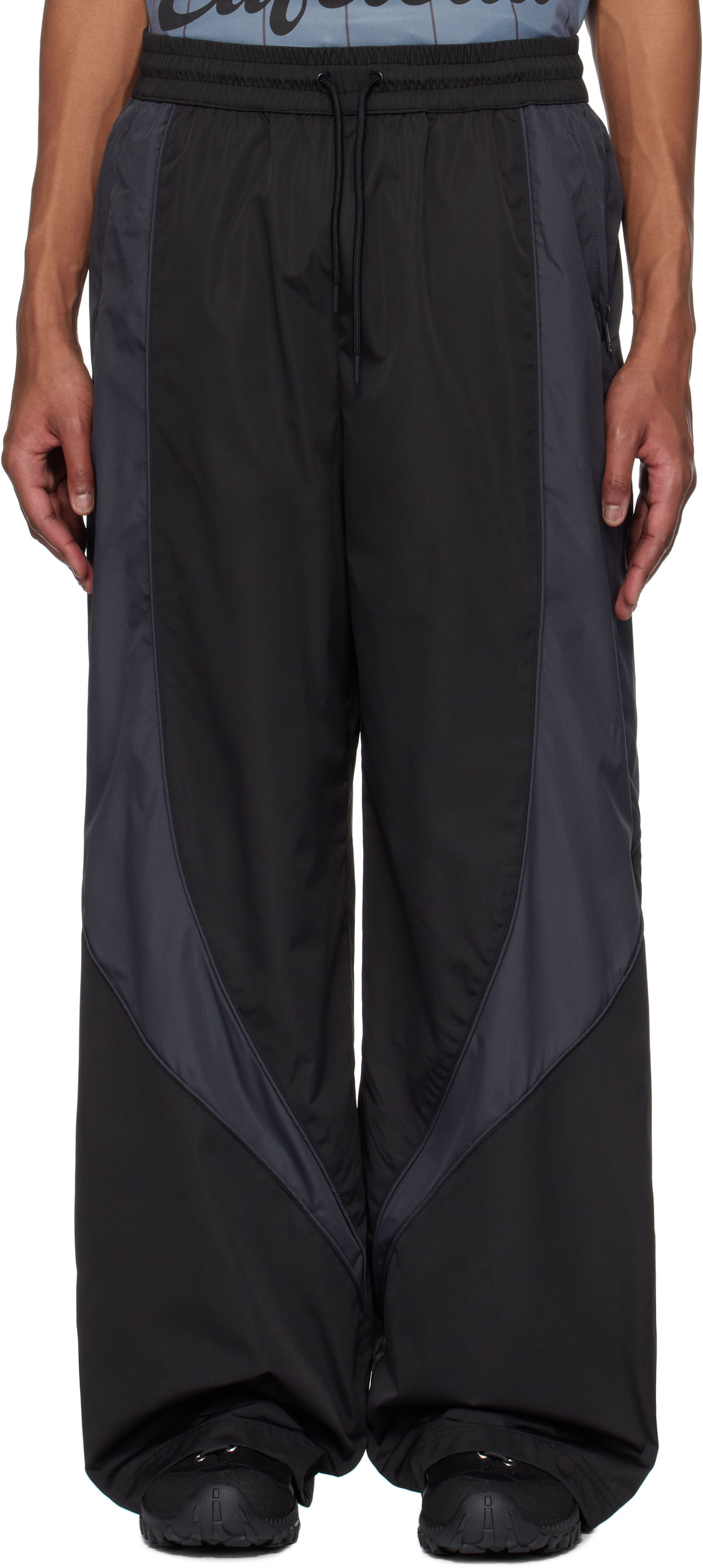 Спортни панталони Han Kjøbenhavn Han Kjobenhavn Panelled Track Pants Черно | M-134351, 0