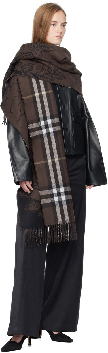 Шал Burberry Reversible Knight Scarf Кафяво | 8112978, 2