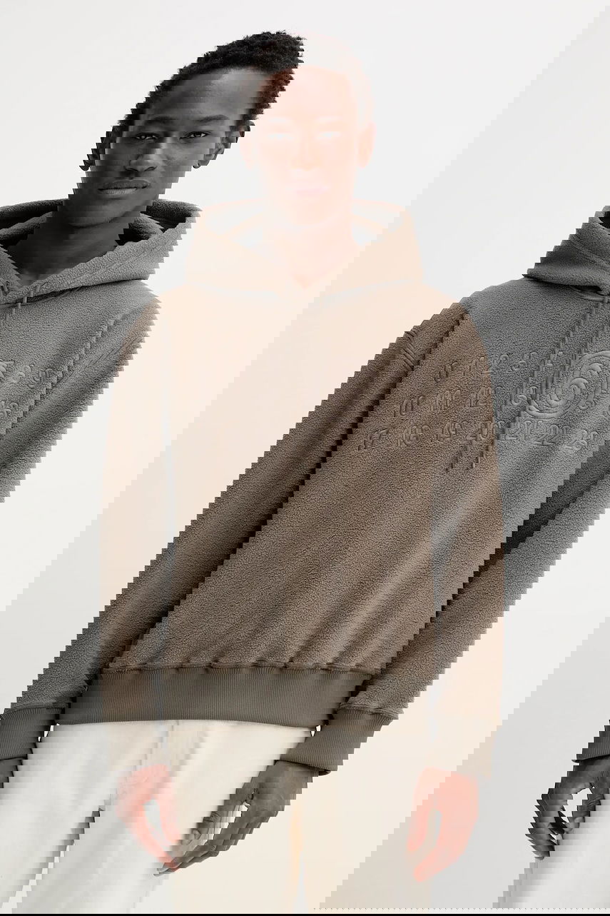 Суитчър Maison Margiela Fleece Hoodie with Embroidered Numbers Кафяво | SH0GU0028.M20126.809, 0