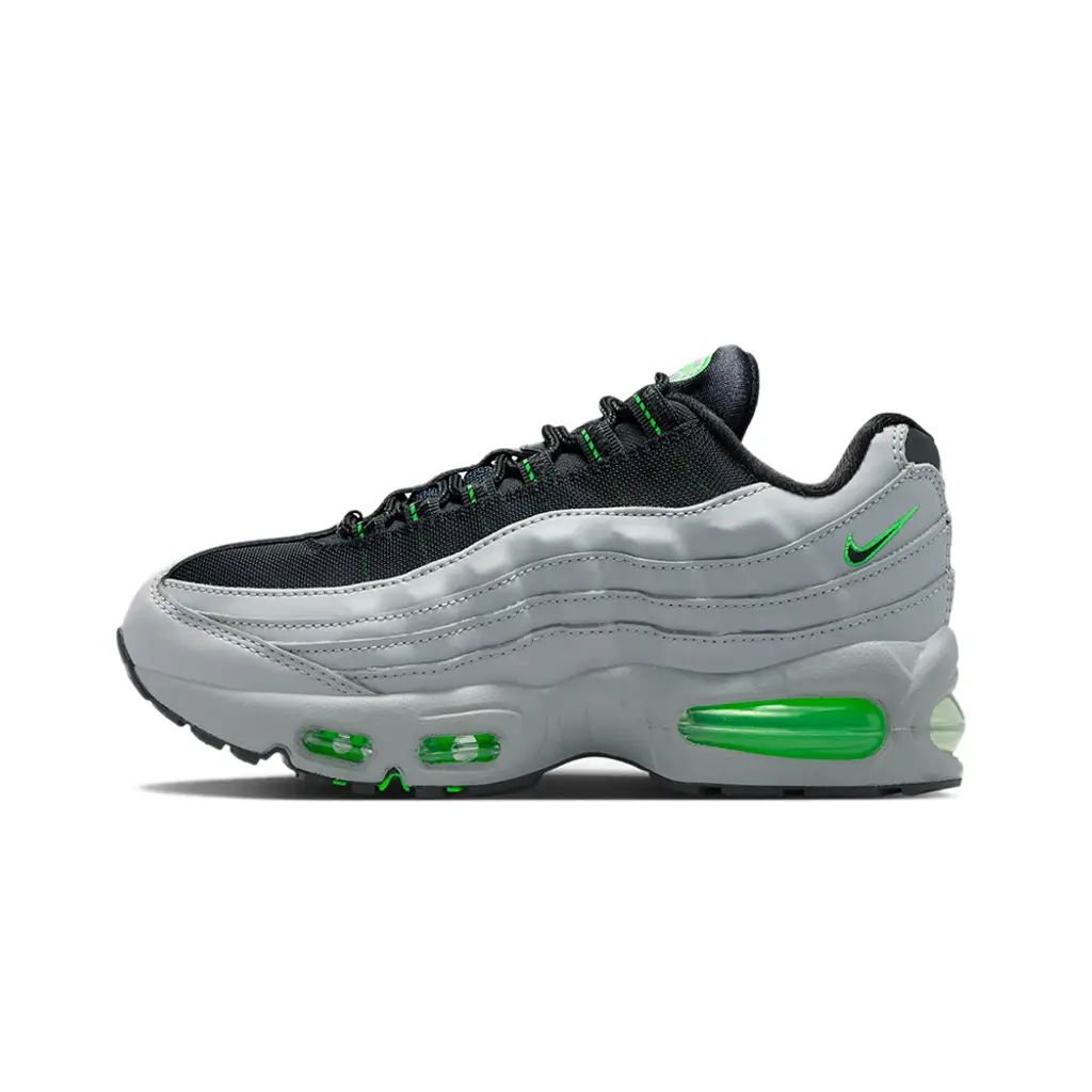 Кецове и обувки Nike Air Max 95 OG Racing Pack "Light Smoke Grey Green" Сиво | II4130-012, 0