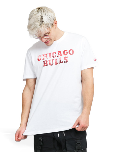 NBA Photographic Wordmark Tee Bulls