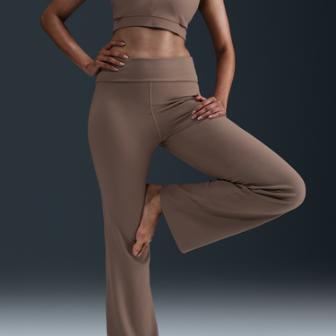 Съкратен топ Nike Nike One Dri-FIT High-Waisted Fold-Over Pants Кафяво | FV7848-233, 3