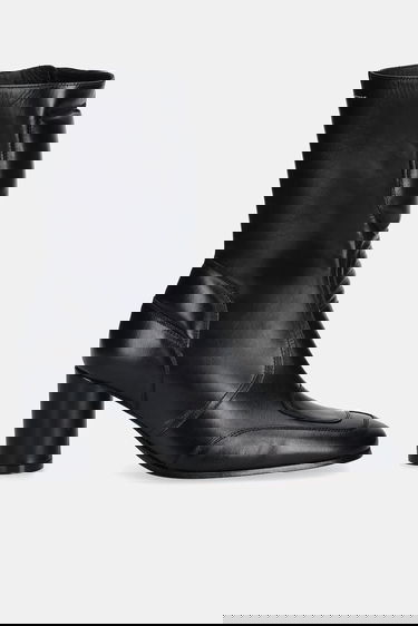 Кецове и обувки Maison Margiela MM6 Maison Margiela Leather Square Toe Heeled Ankle Boots with Padded Panel Черно | S66WU0136.P3350.T8013, 1